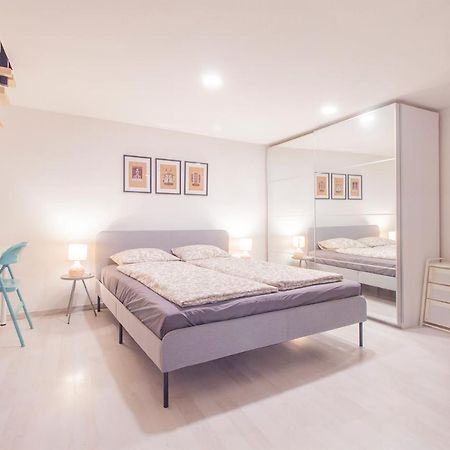 Industrial Double Loft Apartment Budapest Exterior foto