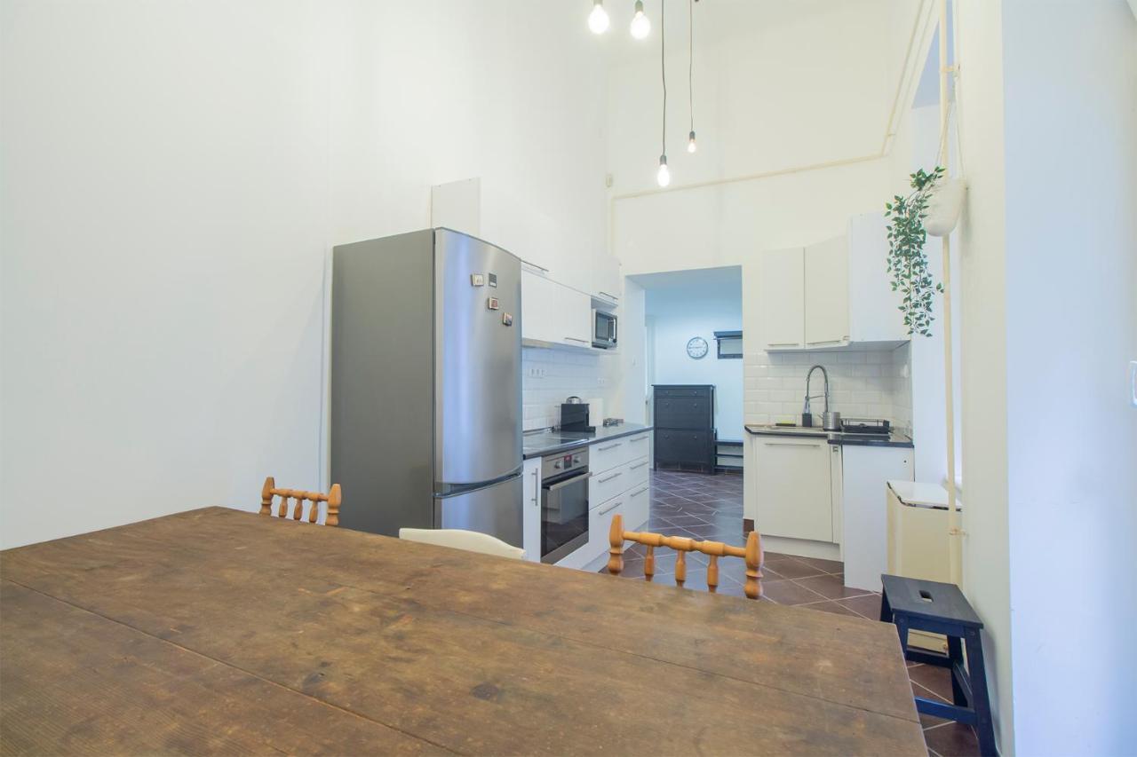 Industrial Double Loft Apartment Budapest Exterior foto